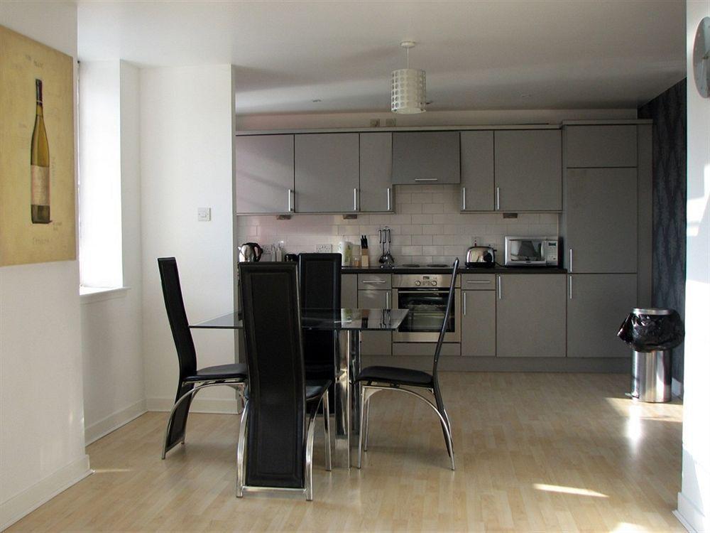 Glasgow Central Clock Tower Boutique Suites And Bistro Εξωτερικό φωτογραφία